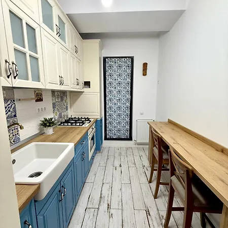 Sunset Park Apartment